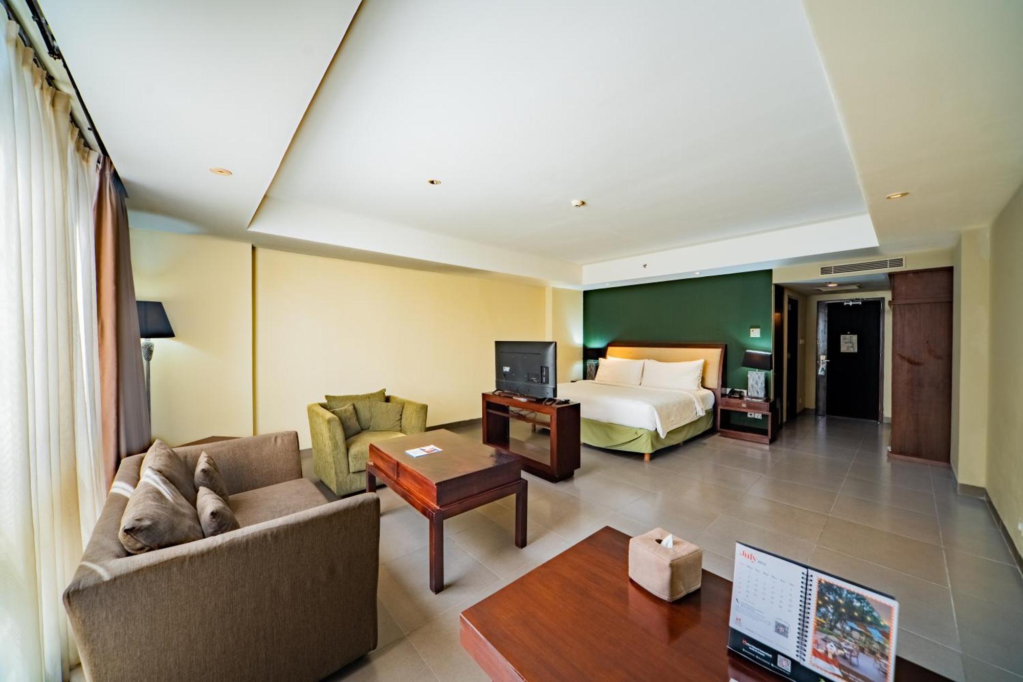 Swiss-belhotel Rainforest