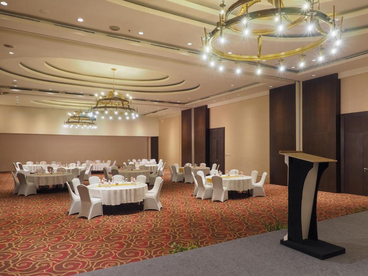 Swiss-belhotel Rainforest 4*