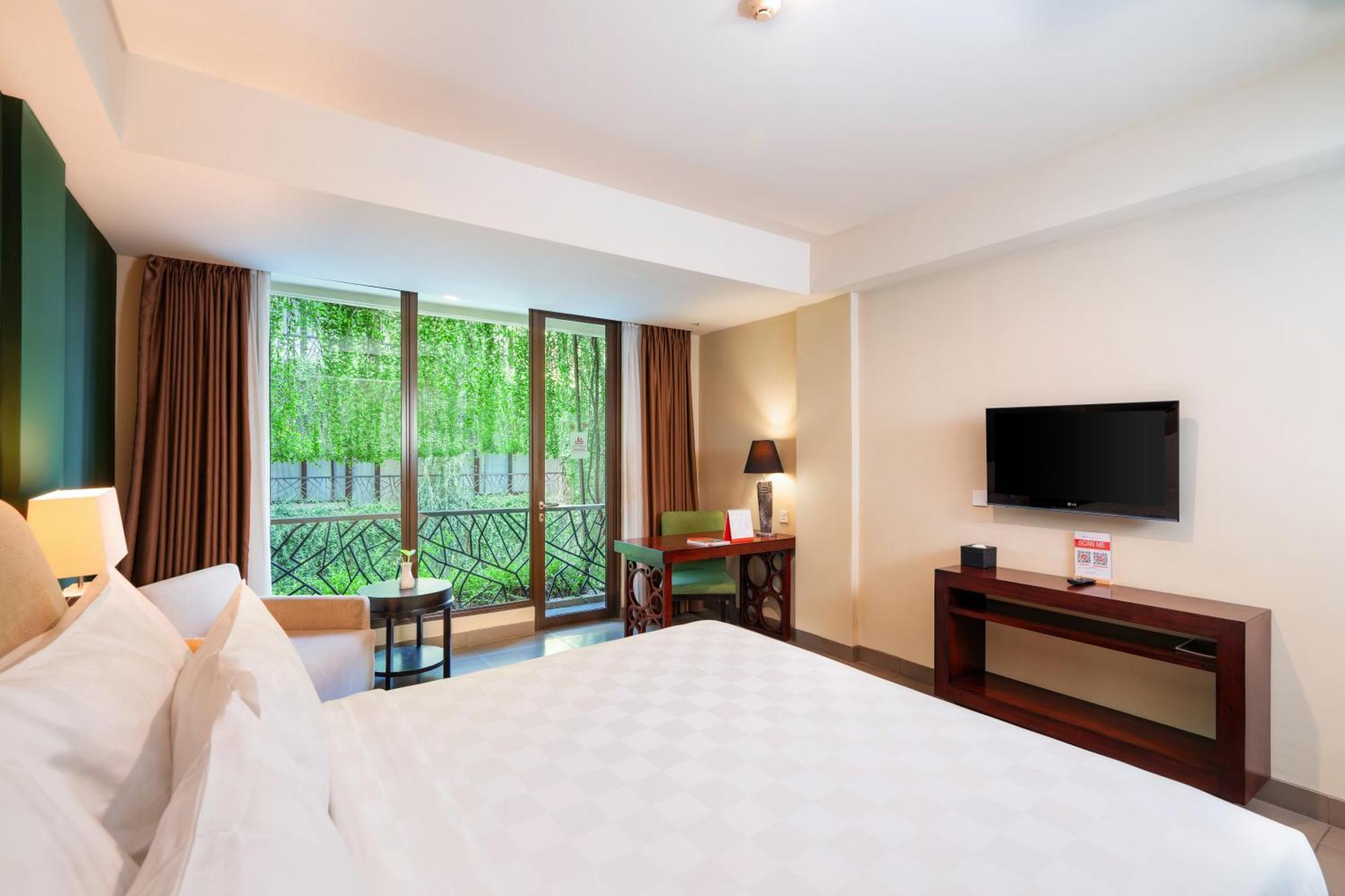 Swiss-belhotel Rainforest Resor 4*